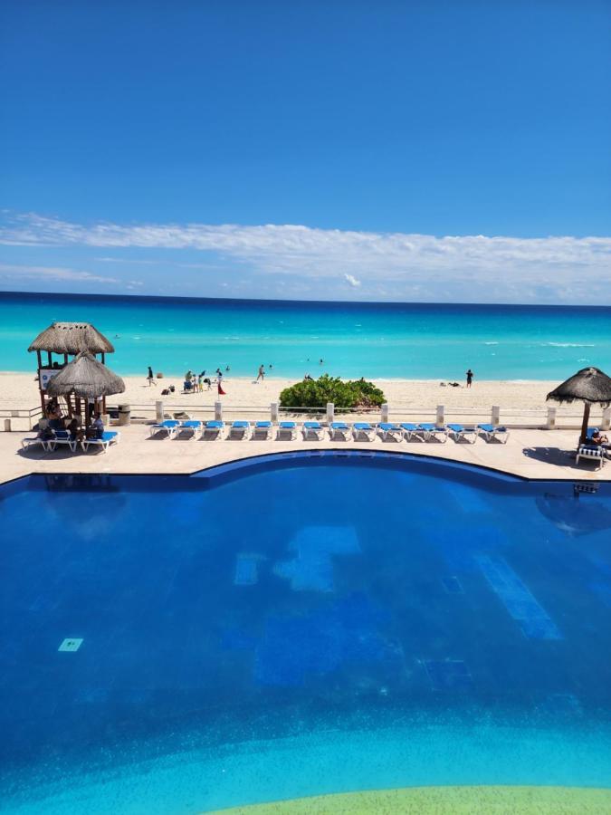 Marlin Turquesa Departamentos Frente Al Mar Apartment Cancun Bagian luar foto